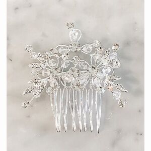 CRYSTAL Flower Comb 0041
